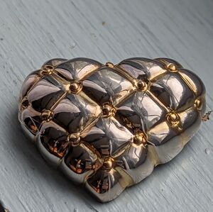 💕 Vintage Heart woven Silvertone with gold tone design criss  cross brooch …